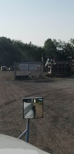 Used Truck Dealer «Akron Medina Trucks & Parts», reviews and photos, 7125 Elyria Rd, Medina, OH 44256, USA