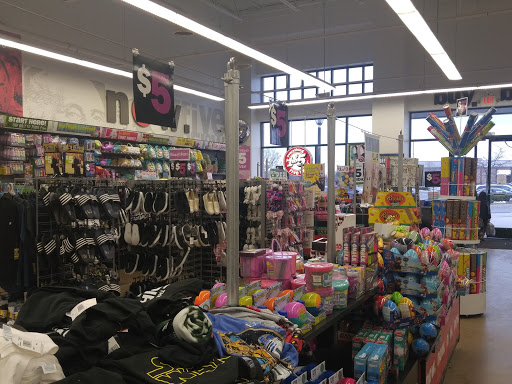 Variety Store «Five Below», reviews and photos, 14215 Hall Rd, Shelby Charter Township, MI 48315, USA
