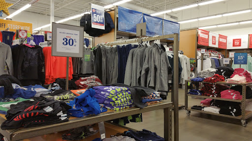 Clothing Store «Old Navy», reviews and photos, 855 Dawsonville Hwy, Gainesville, GA 30501, USA
