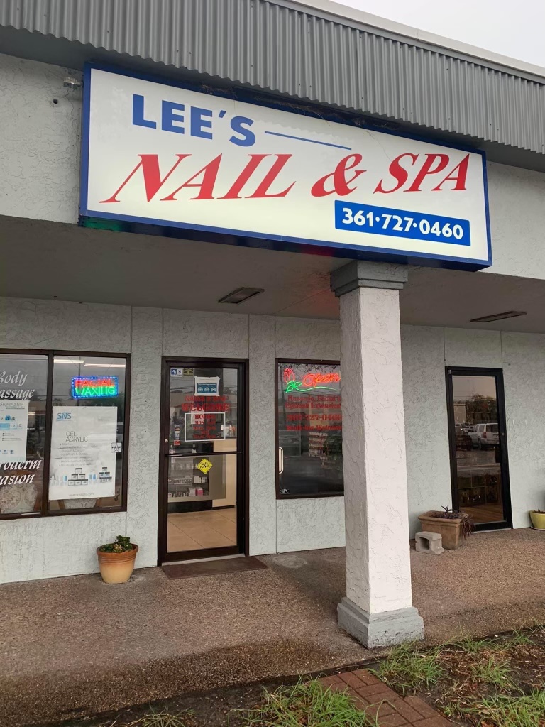 Lee's Nail and Spa 78382