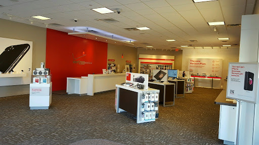 Cell Phone Store «Verizon», reviews and photos, 3681 E Race Ave, Searcy, AR 72143, USA