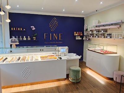 FINE Pâtisseries & chocolats à Versailles