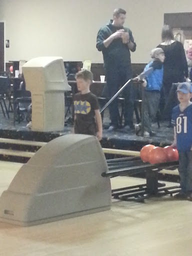 Bowling Alley «10 Pins of Trenton», reviews and photos, 2591 Fort St, Trenton, MI 48183, USA