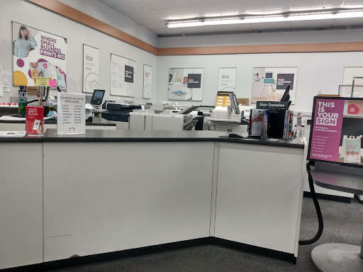 Office Supply Store «Staples», reviews and photos, 965 Loucks Rd, York, PA 17404, USA