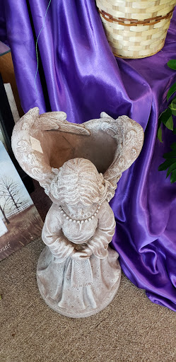 Gift Basket Store «FLOWERS BY TARA AND JEWELRY WORLD», reviews and photos, 2087 Wilma Rudolph Blvd, Clarksville, TN 37040, USA