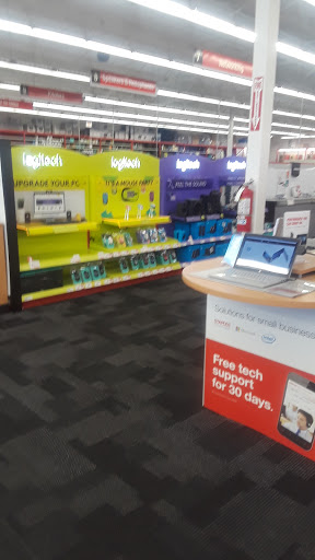 Office Supply Store «Staples», reviews and photos, 2000 Santiam Hwy SE, Albany, OR 97322, USA