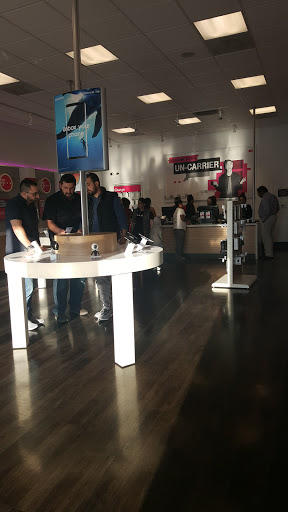 Cell Phone Store «T-Mobile», reviews and photos, 2366 El Camino Real Suite 1, Santa Clara, CA 95050, USA
