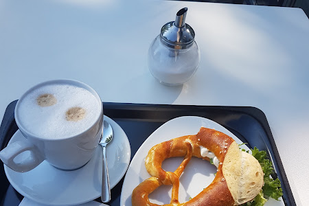 marc's Café & BrezelBäckerei