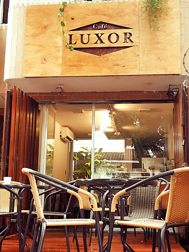 Café Luxor