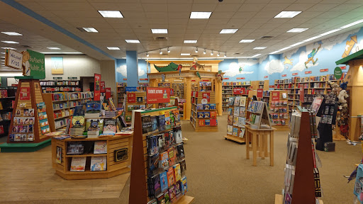 Book Store «Barnes & Noble», reviews and photos, 18025 Garden Way NE, Woodinville, WA 98072, USA
