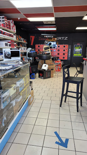 Car Stereo Store «J R Electronics», reviews and photos, 9568 SW 40th St, Miami, FL 33165, USA