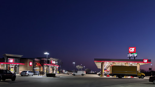 Gas Station «QuikTrip», reviews and photos, 5400 S Interstate 35 East Service Rd, Waxahachie, TX 75165, USA