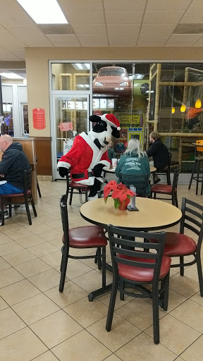 Fast Food Restaurant «Chick-fil-A», reviews and photos, 2679 E Bidwell St, Folsom, CA 95630, USA