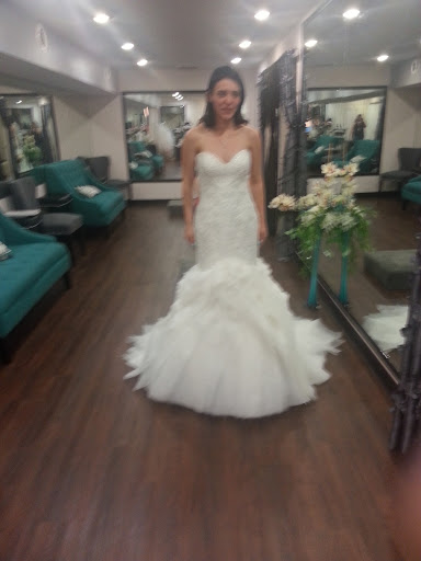 Bridal Shop «MK Bridal», reviews and photos, 1255 W Battlefield Rd, Springfield, MO 65807, USA