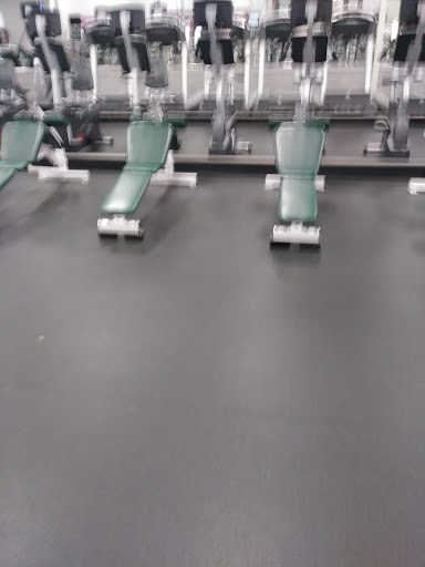 Health Club «Work Out World», reviews and photos, 75 Campanelli Industrial Dr, Brockton, MA 02301, USA