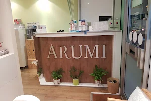Arumi Health and Beauty Salon Wimbledon and Raynes park image