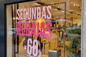 algo bonito Bilbao: Tienda Online Ropa Mujer image