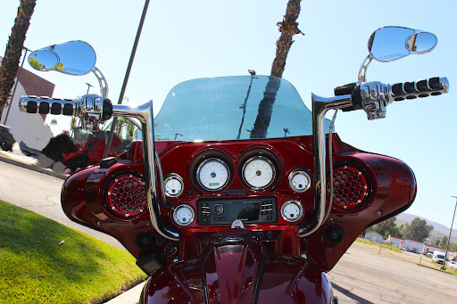 Quaid Harley Davidson image