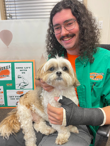 Moving Company «College Hunks Hauling Junk and Moving», reviews and photos, 655 S Orcas St Ste 100, Seattle, WA 98108, USA