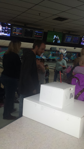 Bowling Alley «Mockingbird Lanes», reviews and photos, 4870 S 96th St, Omaha, NE 68127, USA