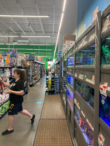 Pet Supply Store «Pet Supplies Plus», reviews and photos, 30034 Detroit Rd, Westlake, OH 44145, USA