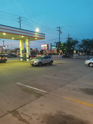 Gas Station «Thorntons», reviews and photos, 7301 Kingsgate Way, West Chester Township, OH 45069, USA