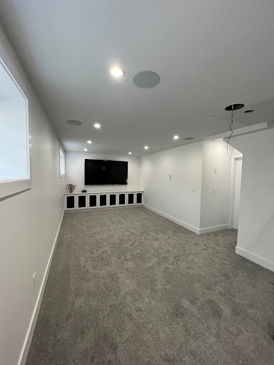 Dream Carpets Ltd, 815 Terminal Ave, Vancouver, BC V6A 2M9