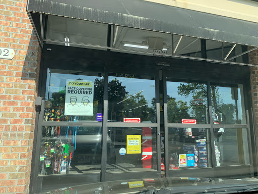 Discount Store «Dollar General», reviews and photos, 202 E Williamsburg Rd, Sandston, VA 23150, USA