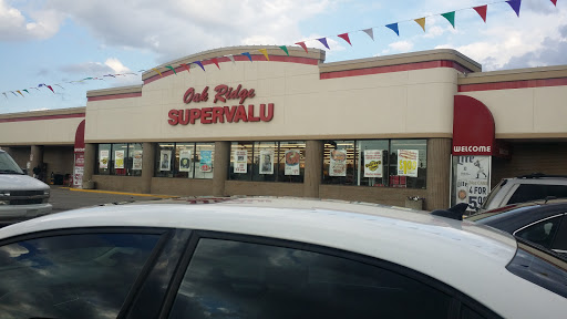 Grocery Store «Oakridge Supermarket», reviews and photos, 31240 Groesbeck Hwy, Fraser, MI 48026, USA