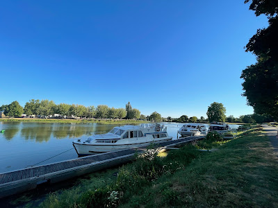 Port du Cercy la Tour à Cercy-la-Tour