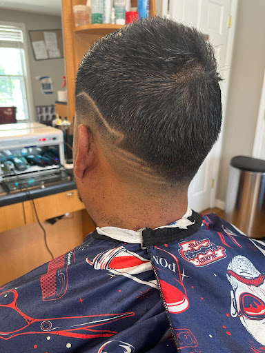 Barber Shop «Golden Star Barber Shop», reviews and photos, 3300 Nolensville Pike, Nashville, TN 37211, USA