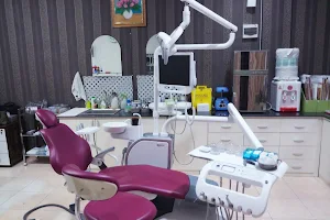 Orthodontist Pekanbaru - Drg. Mariani Bahar, Sp.Ort image