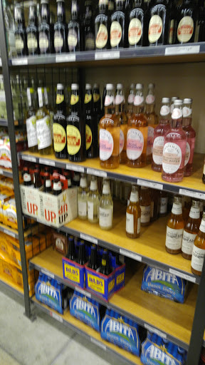 Furniture Store «Cost Plus World Market», reviews and photos, 2155 W 22nd St #500, Oak Brook, IL 60523, USA