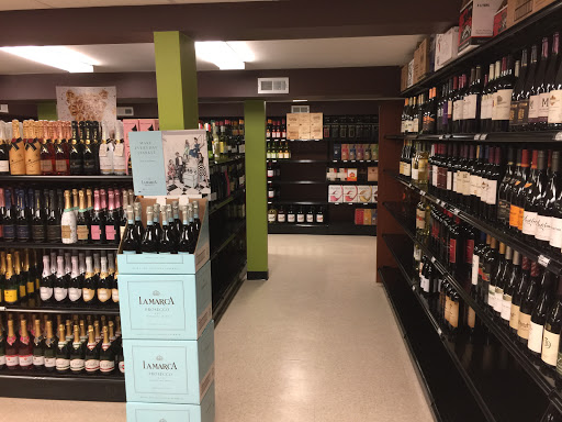 Liquor Store «7 Summers Liquors», reviews and photos, 18811 Central Ave, Upper Marlboro, MD 20774, USA