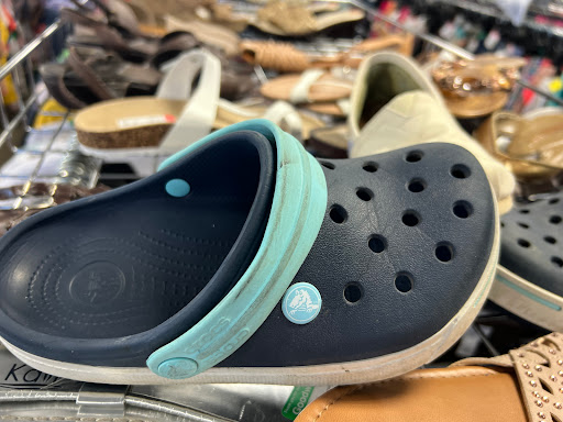 Thrift Store «Goodwill», reviews and photos