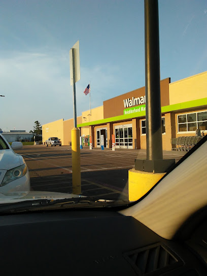 Walmart Neighborhood Market - 3302 Summerhill Rd, Texarkana, TX 75503