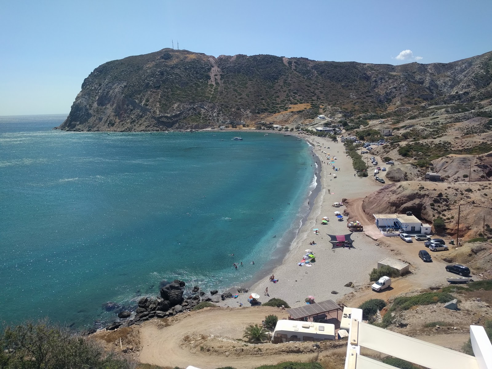 Foto van Agia Kiriaki beach met blauw puur water oppervlakte