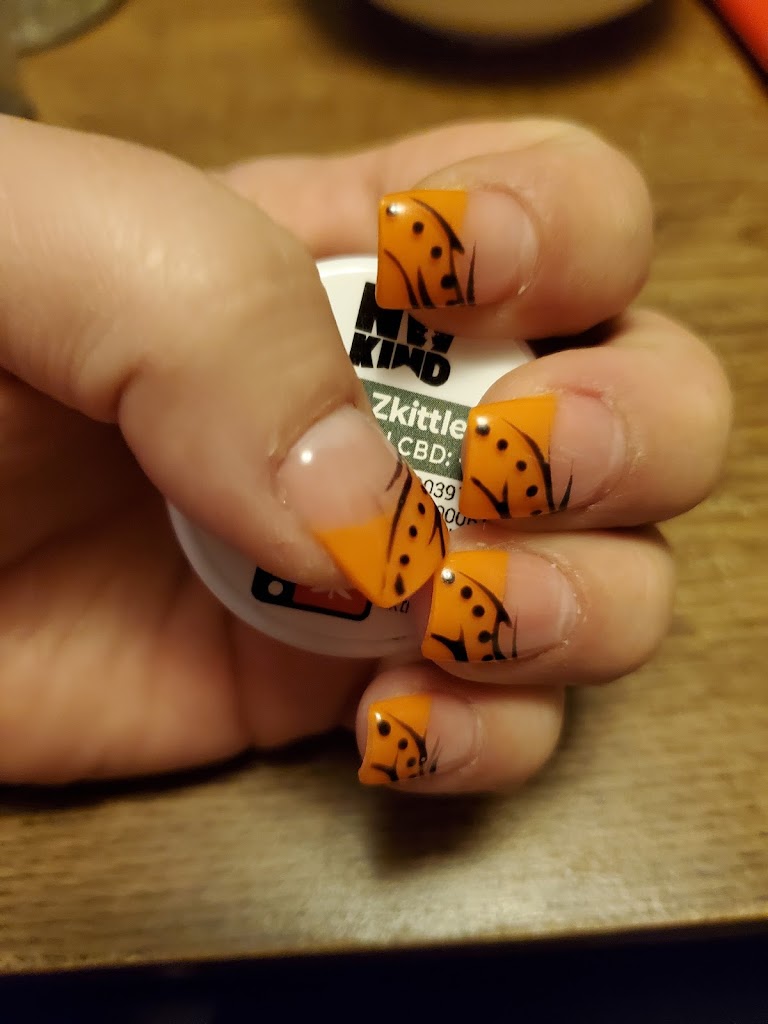 Happy Nails 97504