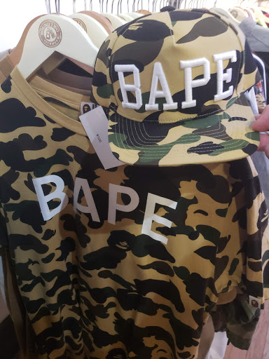 Clothing Store «Round Two», reviews and photos, 202 W Broad St, Richmond, VA 23220, USA