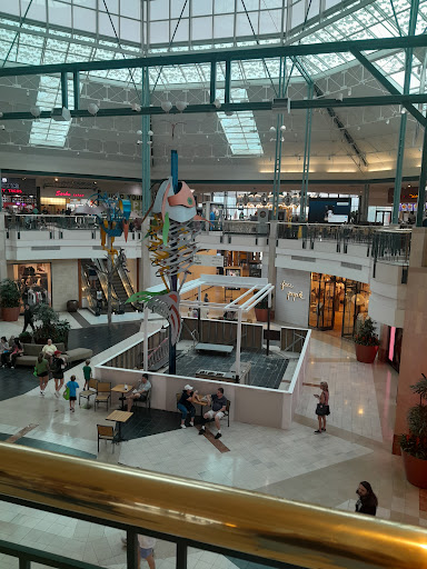 Shopping Mall «The Woodlands Mall», reviews and photos, 1201 Lake Woodlands Dr Suite 700, The Woodlands, TX 77380, USA