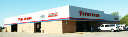 Tire Shop «Firestone Complete Auto Care», reviews and photos, 90 St Clair Square, Fairview Heights, IL 62208, USA