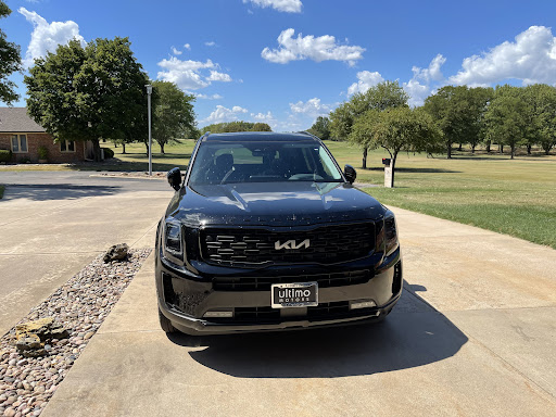 Car Dealer «Ultimo Motors», reviews and photos, 4575 Weaver Pkwy, Warrenville, IL 60555, USA