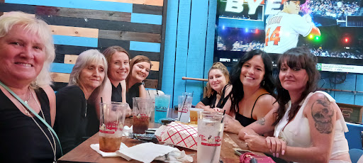 Live Music Bar «Tin Roof», reviews and photos, 3921 Shelbyville Rd, Louisville, KY 40207, USA