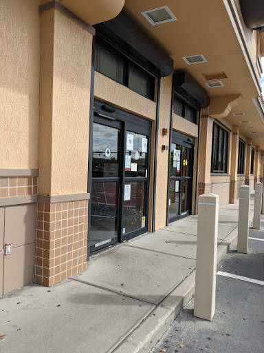 Liquor Store «ABC Fine Wine & Spirits», reviews and photos, 3300 N John Young Pkwy, Kissimmee, FL 34741, USA