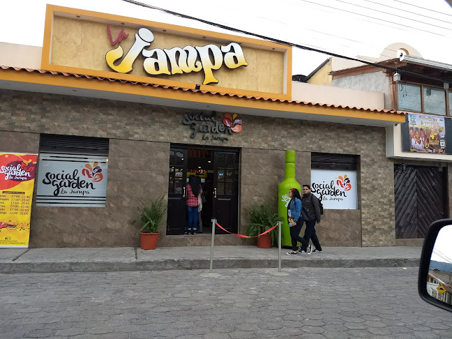 Avenida 31 de octubre y, Carr. Panamericana, Otavalo 100450, Ecuador