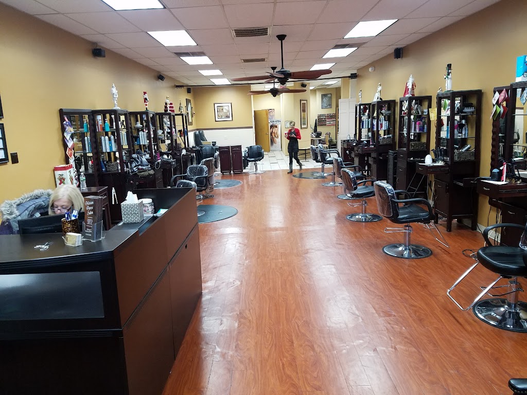 Miriam Pavese Salon 07067