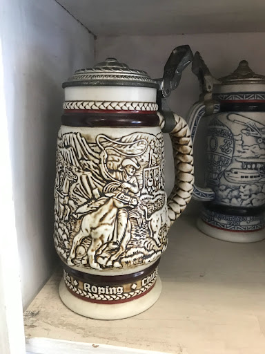 Thrift Store «Visalia Emergency Aid Council Thrift Store», reviews and photos