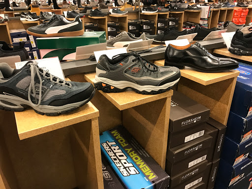 Shoe Store «DSW Designer Shoe Warehouse», reviews and photos, 1650 Airport Blvd #350, Pensacola, FL 32504, USA