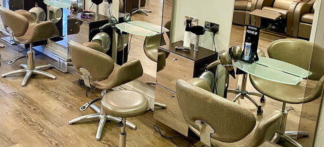 Reviews of One Hair & Beauty in Lincoln - Barber shop