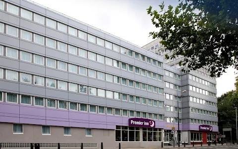 Premier Inn London Euston hotel image